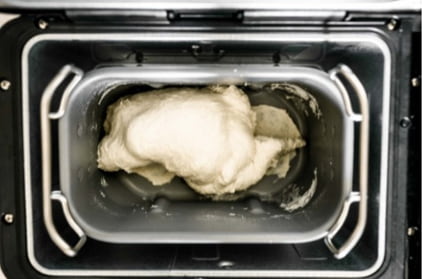 Bread machine kneading dough